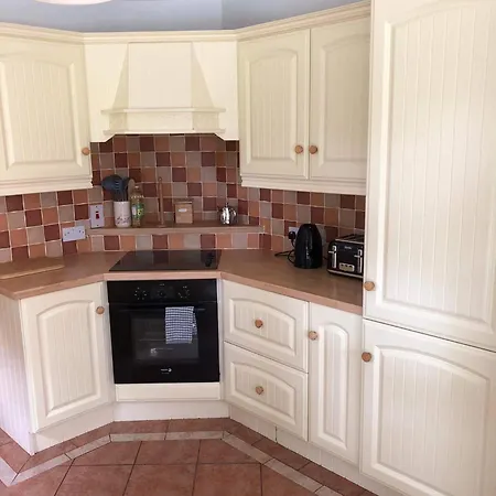 Nyaraló 2 Ballyloskey Road