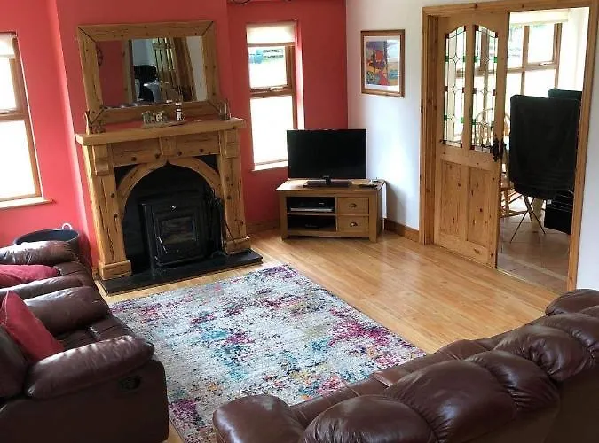 2 Ballyloskey Road *