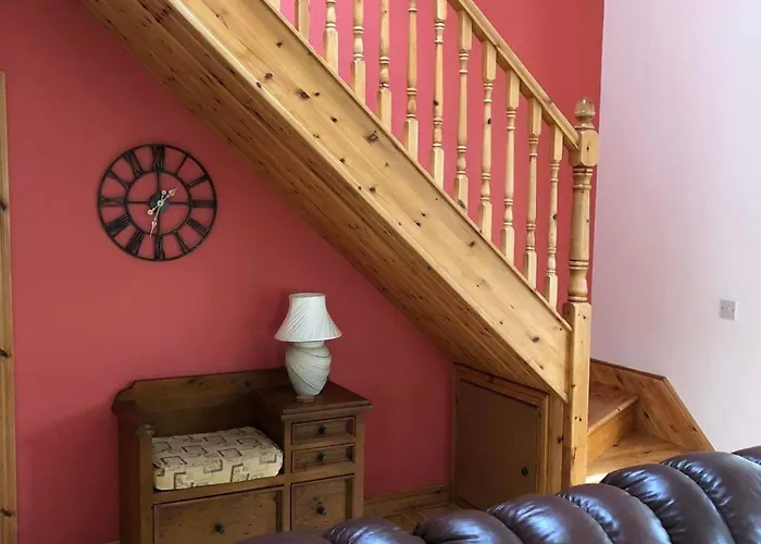 2 Ballyloskey Road Дом отдыха *