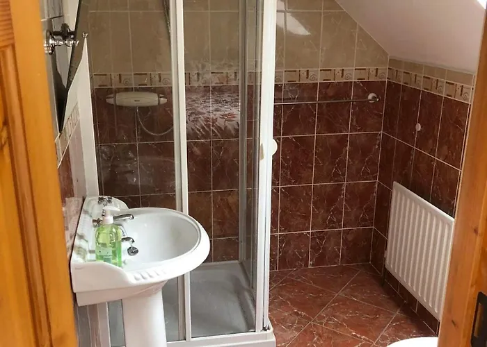 2 Ballyloskey Road Дом отдыха