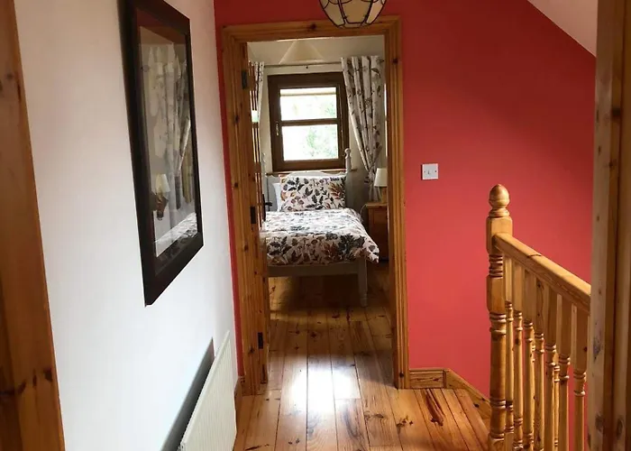 2 Ballyloskey Road Карндона